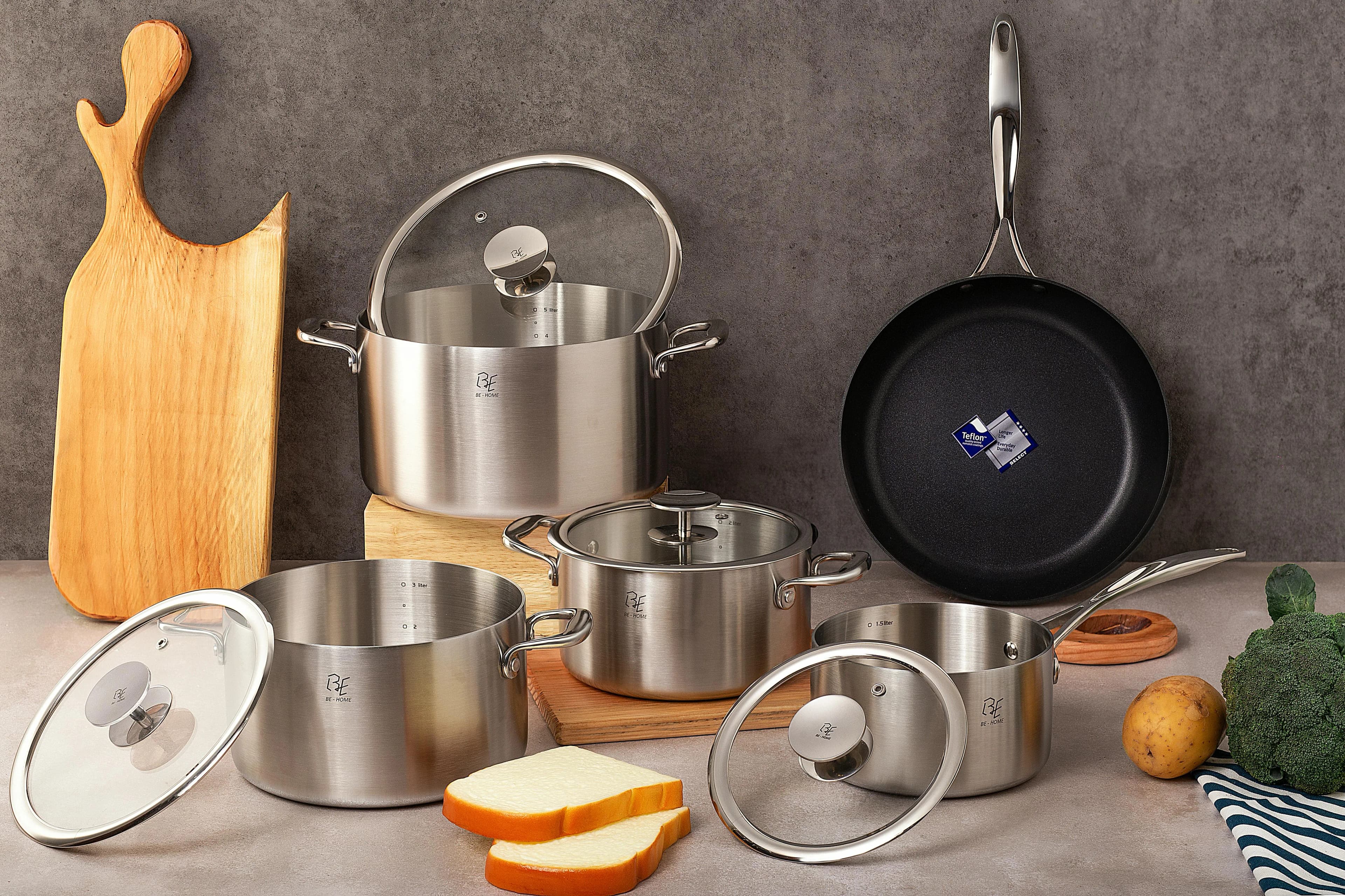 Cookware & Kitchen Equipment